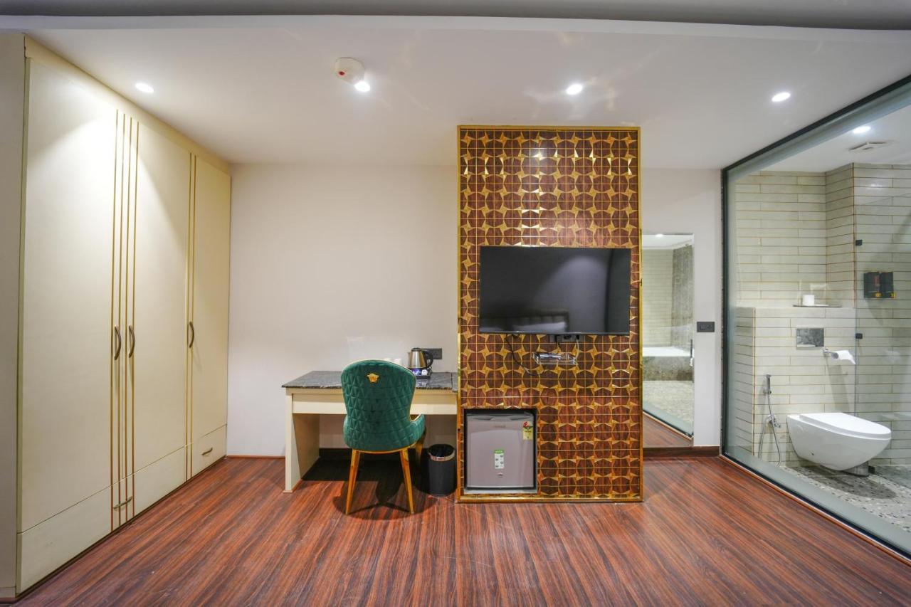 Clay Inn Hotels, Paschim Vihar Делі Екстер'єр фото