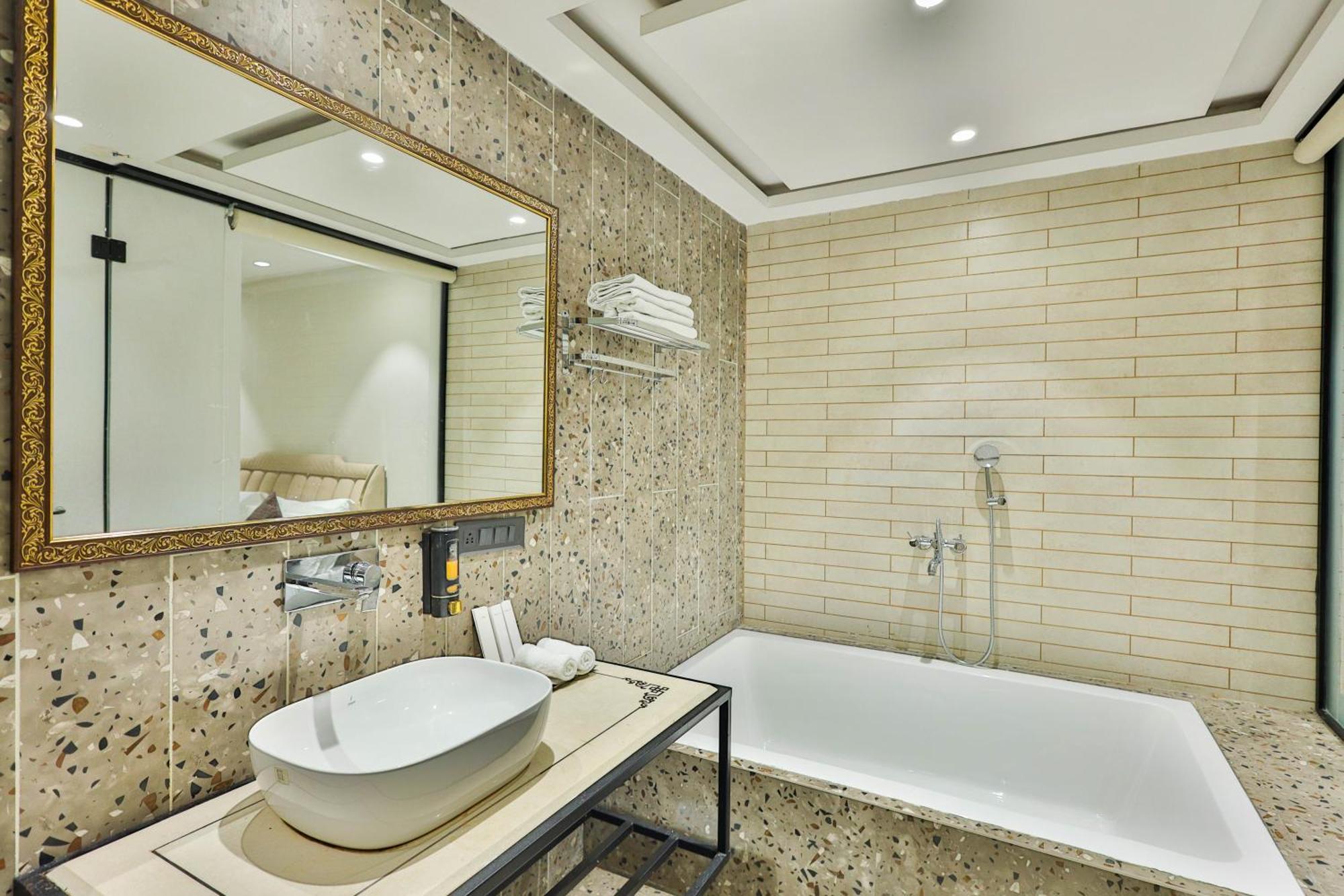 Clay Inn Hotels, Paschim Vihar Делі Екстер'єр фото