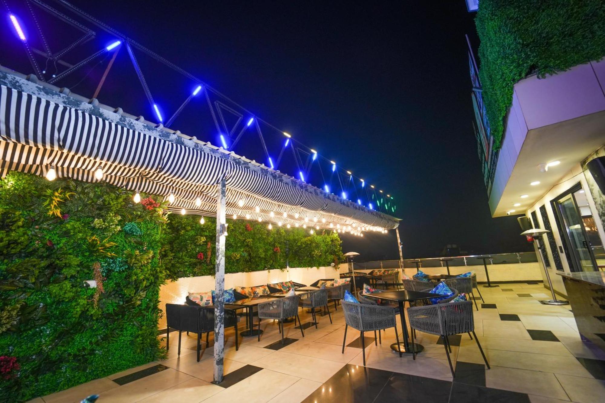 Clay Inn Hotels, Paschim Vihar Делі Екстер'єр фото