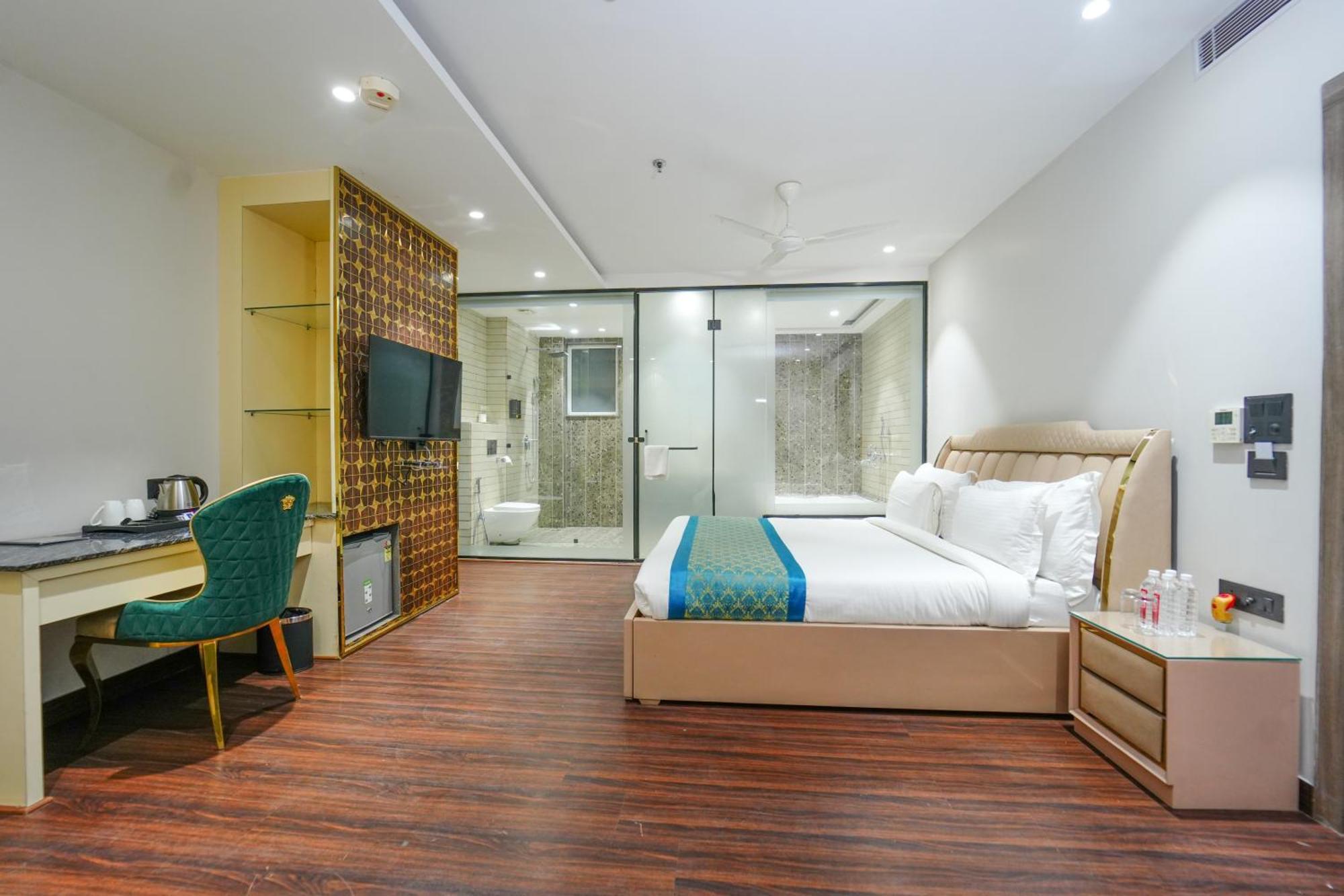 Clay Inn Hotels, Paschim Vihar Делі Екстер'єр фото